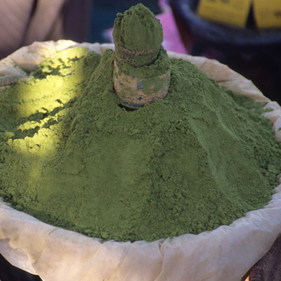 Henna powder